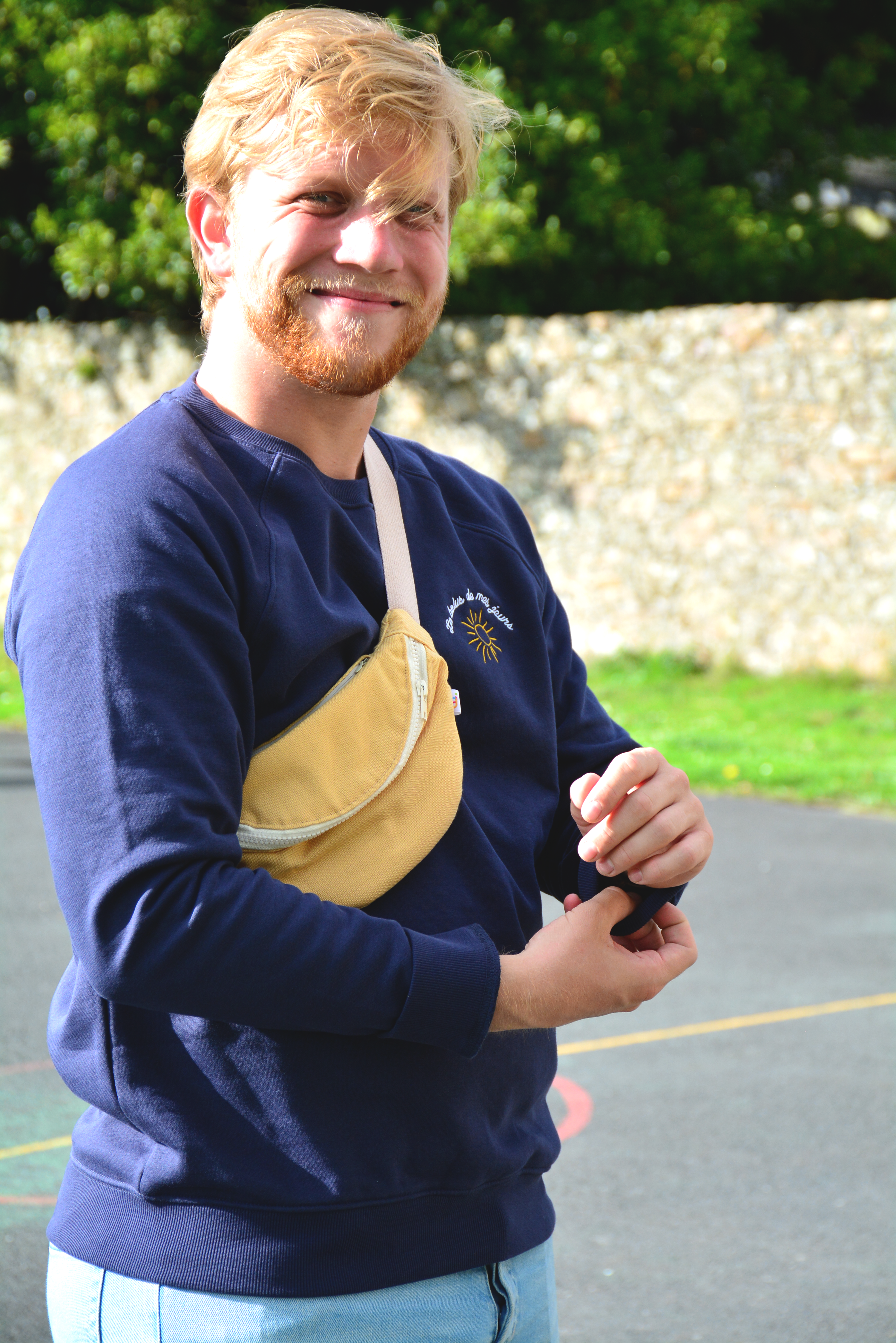 PULL-BOLUS-BLEU